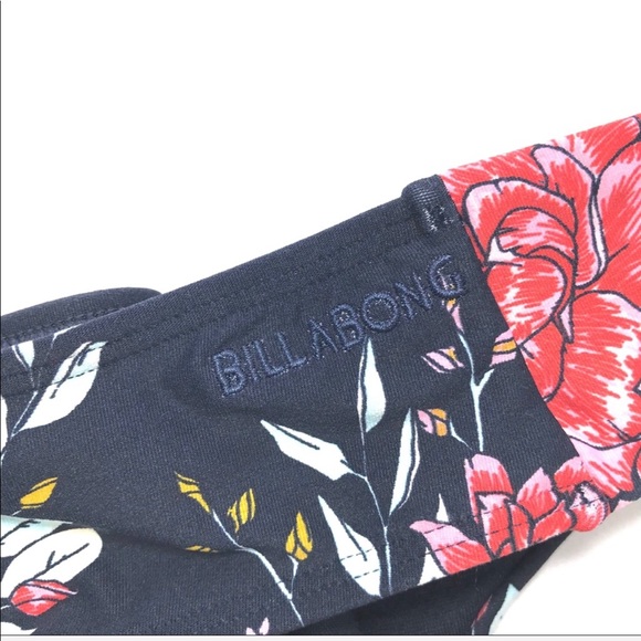 Lets Wander Hawaii Lo, Bottoms only (cheeky) πΊ - Picture 5 of 8